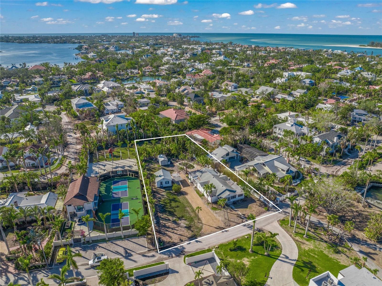 624 NORSOTA WAY, SARASOTA, FL, 34242