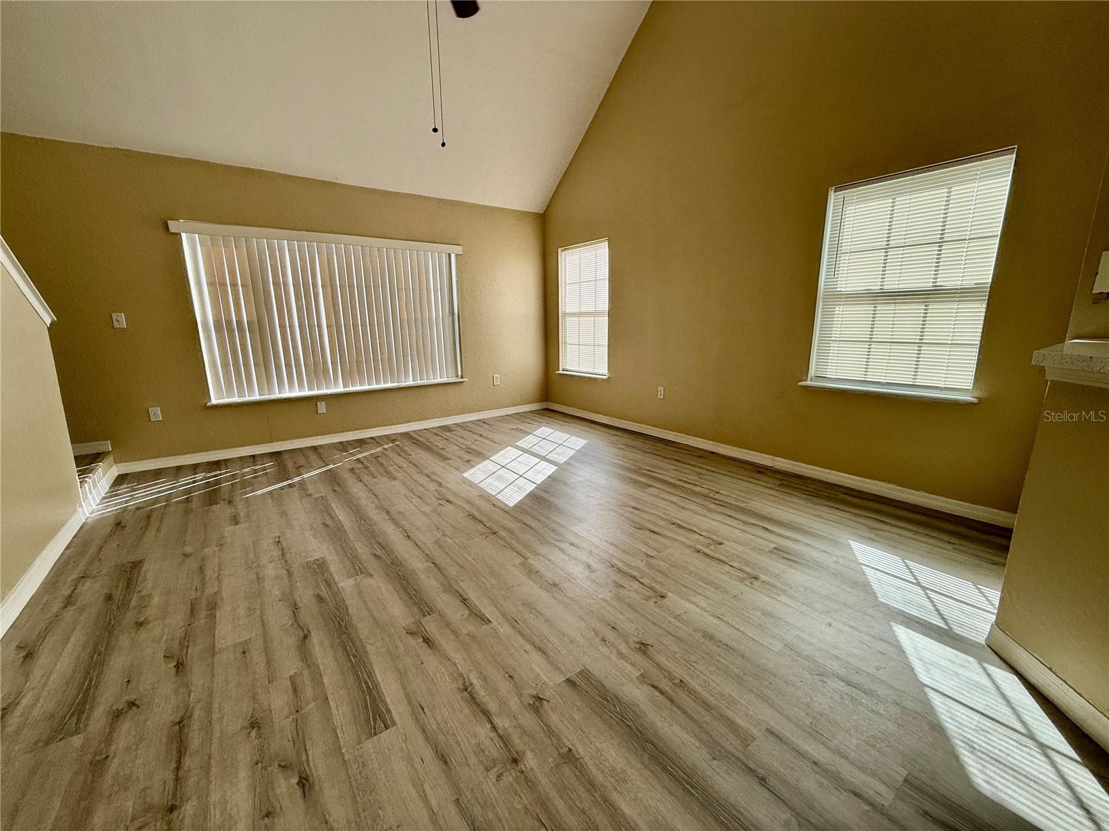 9580 LAKE CHASE ISLAND WAY #9580, TAMPA, FL, 33626