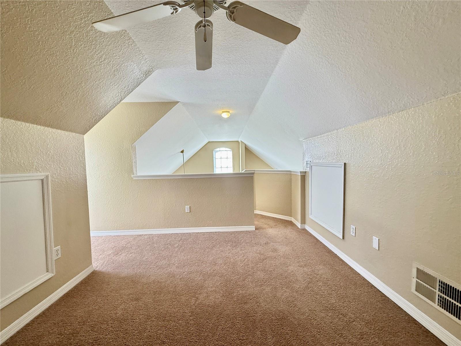 9580 LAKE CHASE ISLAND WAY #9580, TAMPA, FL, 33626