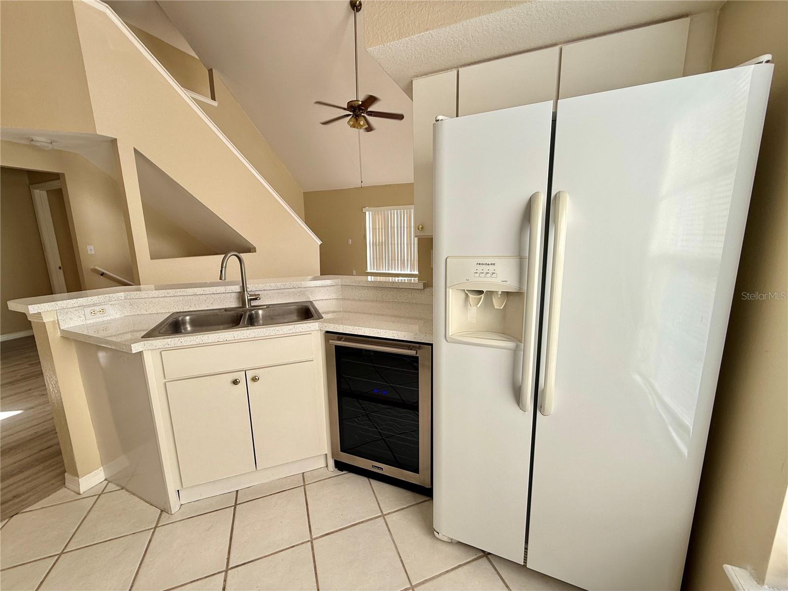 9580 LAKE CHASE ISLAND WAY #9580, TAMPA, FL, 33626