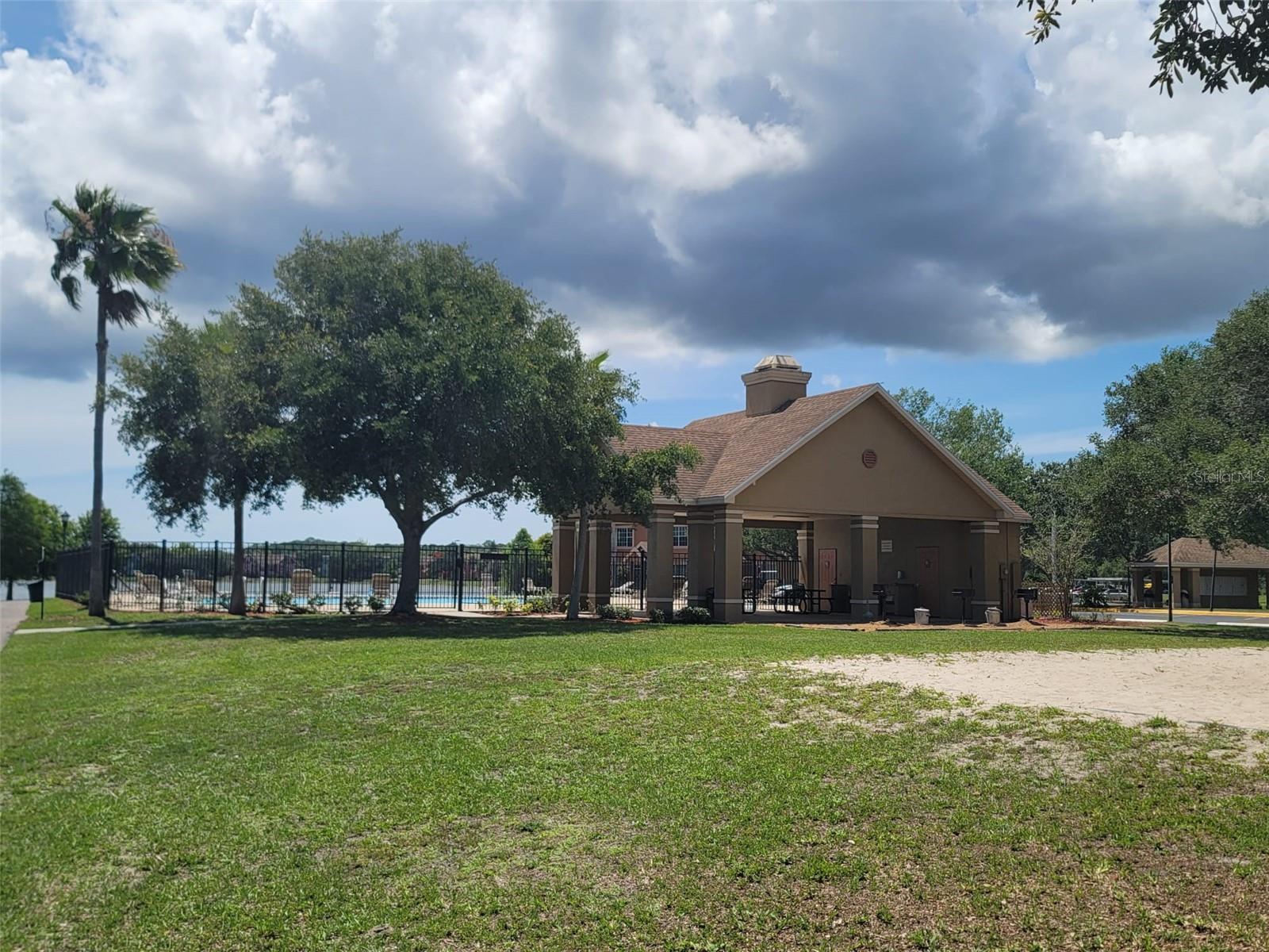 9580 LAKE CHASE ISLAND WAY #9580, TAMPA, FL, 33626