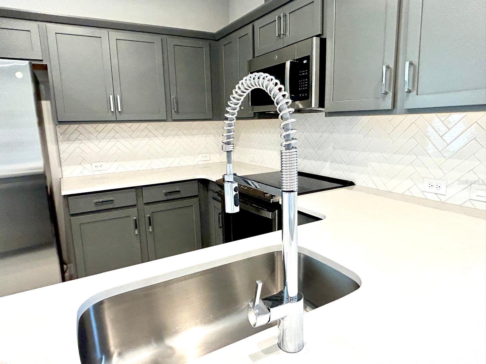 13276 LEGGETT ALY, ORLANDO, FL, 32827