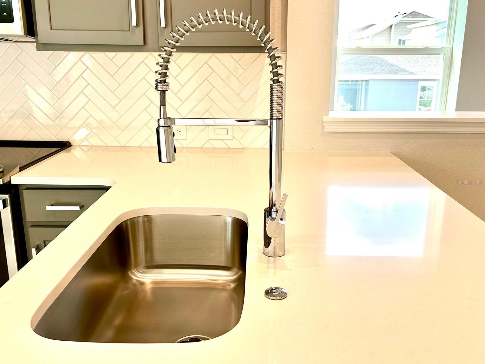 13276 LEGGETT ALY, ORLANDO, FL, 32827