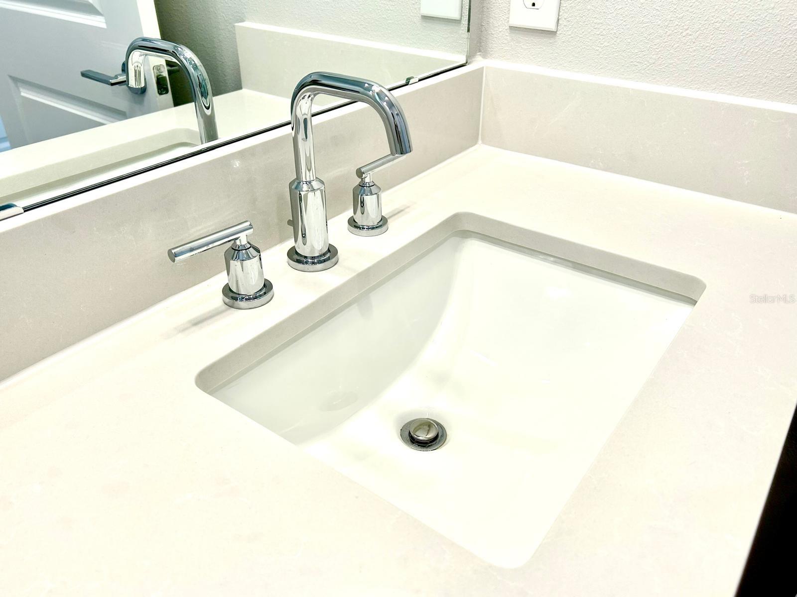 13276 LEGGETT ALY, ORLANDO, FL, 32827