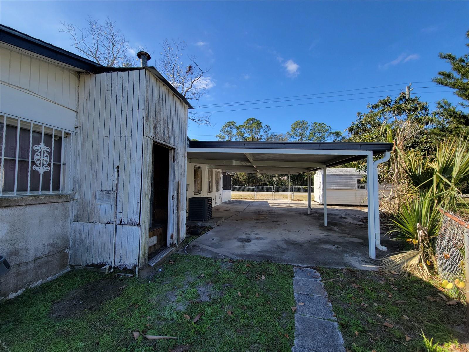 1070 N LIBBY CT, DAYTONA BEACH, FL, 32117