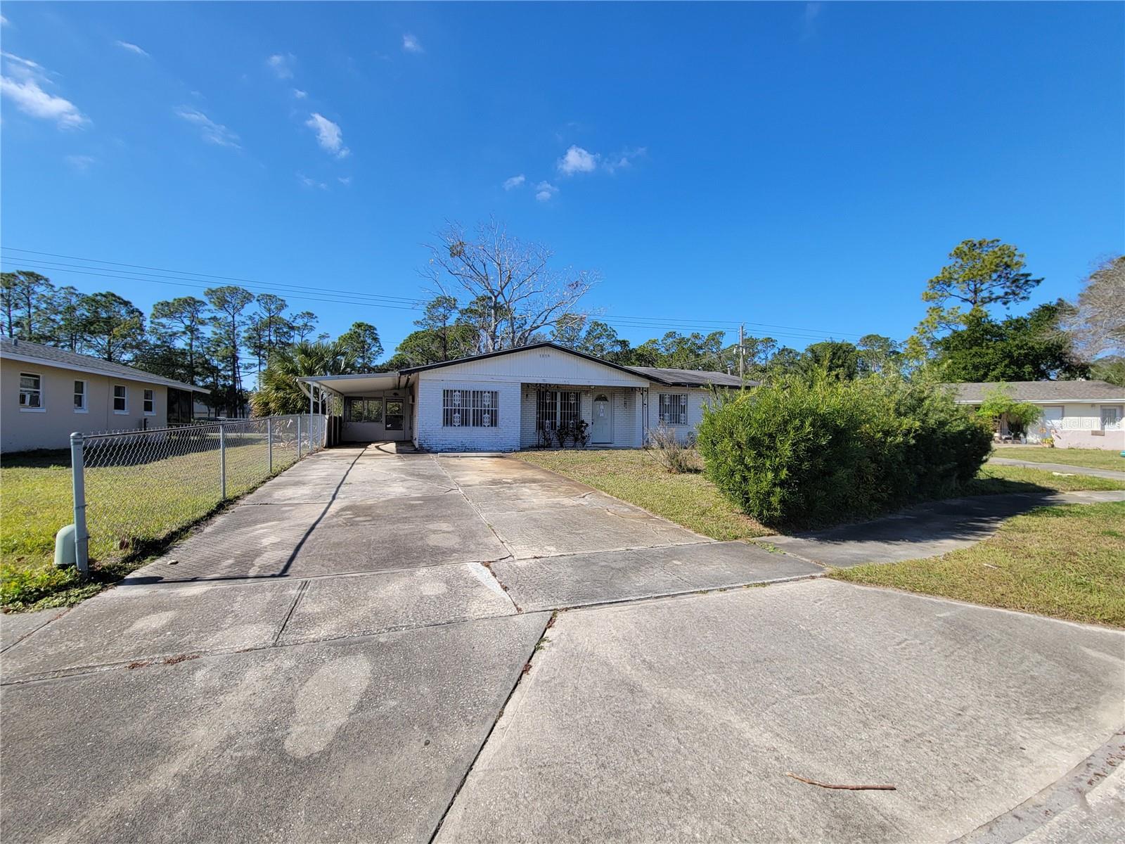 1070 N LIBBY CT, DAYTONA BEACH, FL, 32117