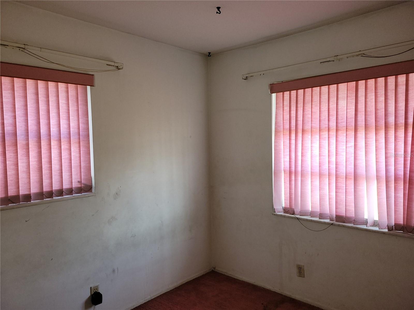 1070 N LIBBY CT, DAYTONA BEACH, FL, 32117