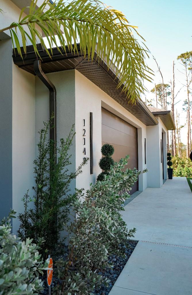 12149 CHAPMAN AVE, PORT CHARLOTTE, FL, 33953