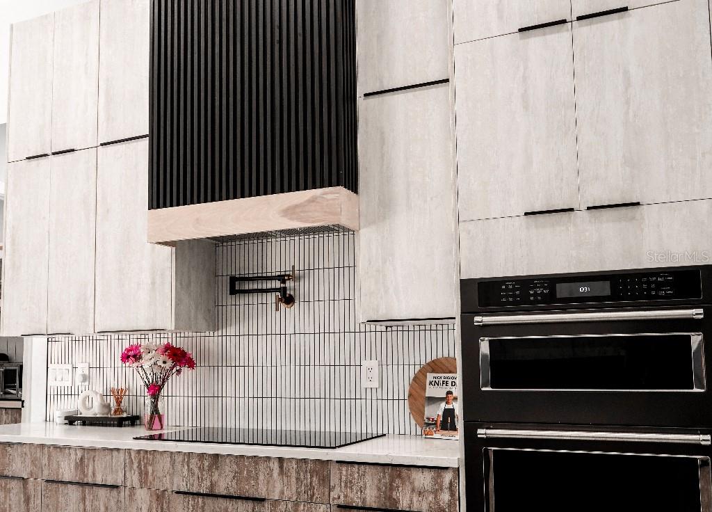 12149 CHAPMAN AVE, PORT CHARLOTTE, FL, 33953