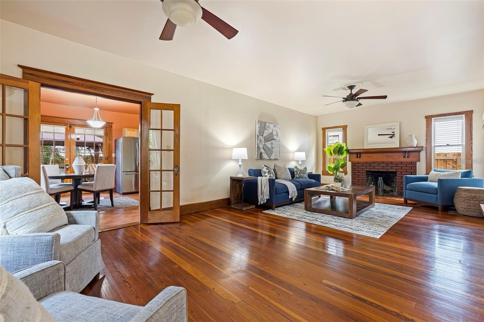 822 8TH AVE S, ST PETERSBURG, FL, 33701