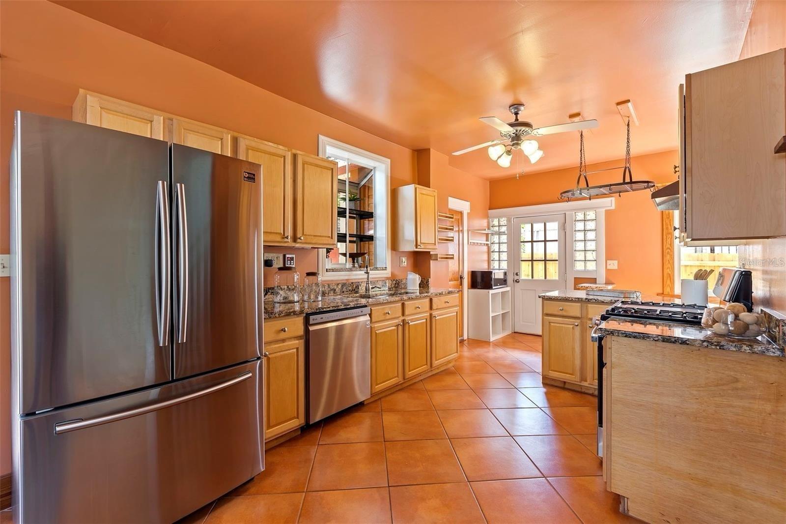 822 8TH AVE S, ST PETERSBURG, FL, 33701