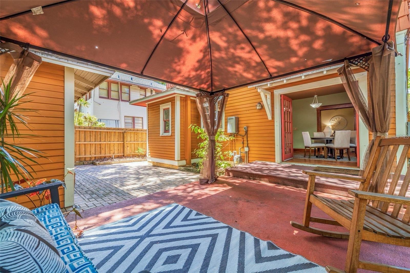 822 8TH AVE S, ST PETERSBURG, FL, 33701