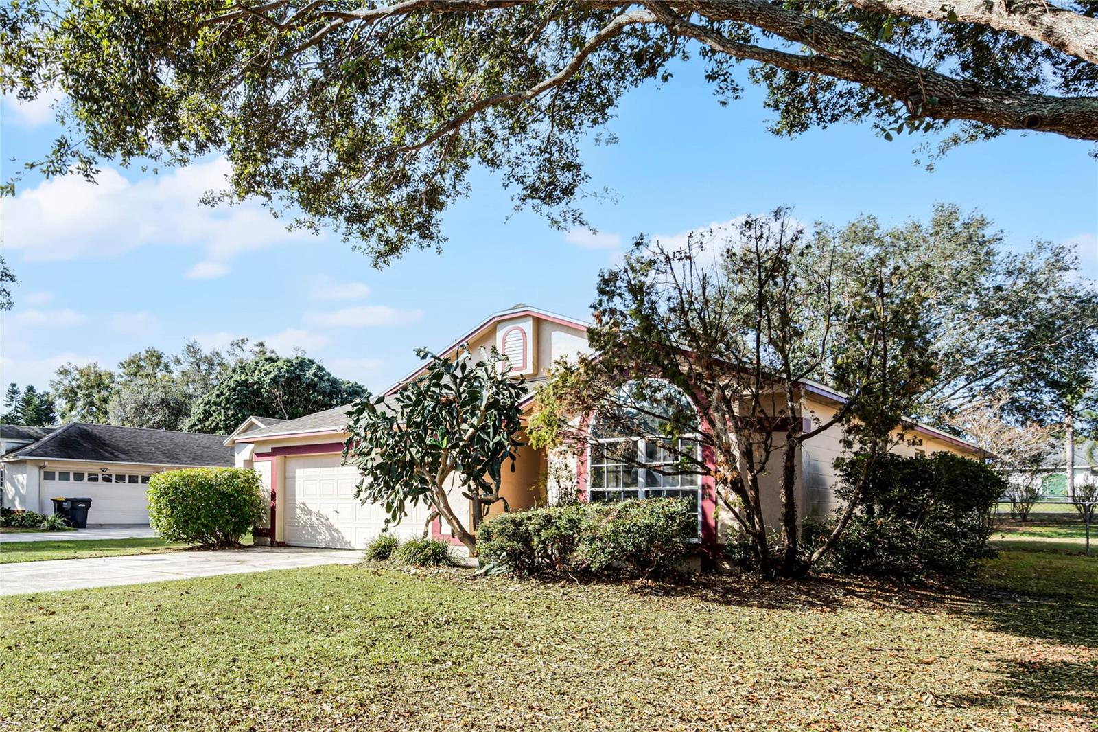 5137 MARTINIQUE DR, LAKELAND, FL, 33812