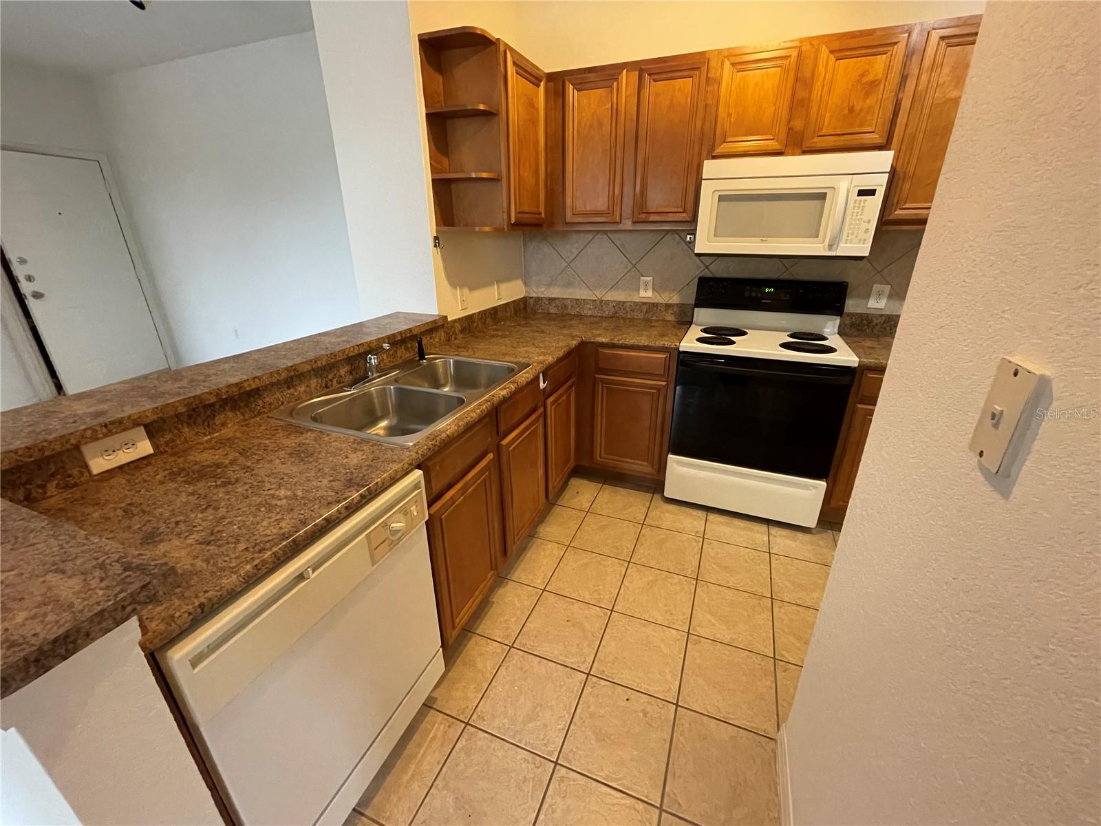 6177 METROWEST BLVD #203, ORLANDO, FL, 32835