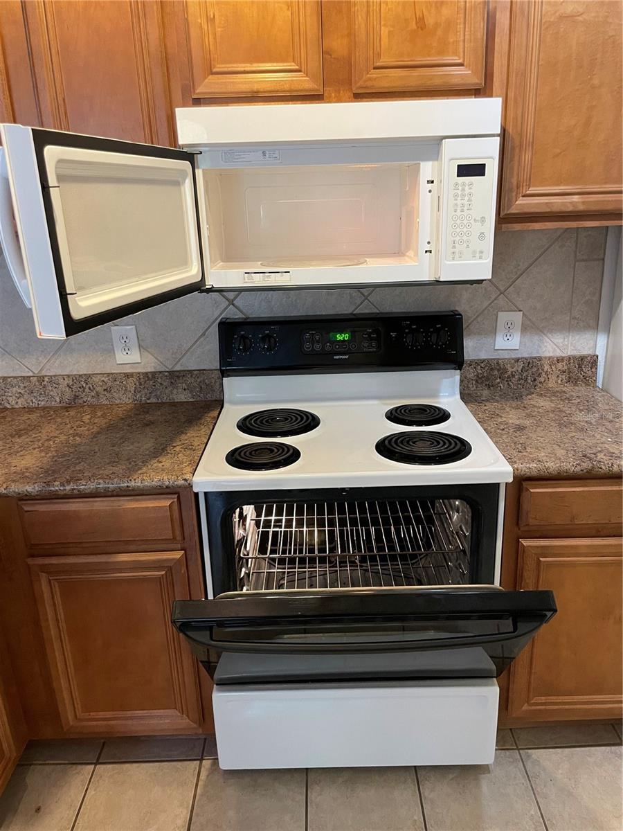 6177 METROWEST BLVD #203, ORLANDO, FL, 32835