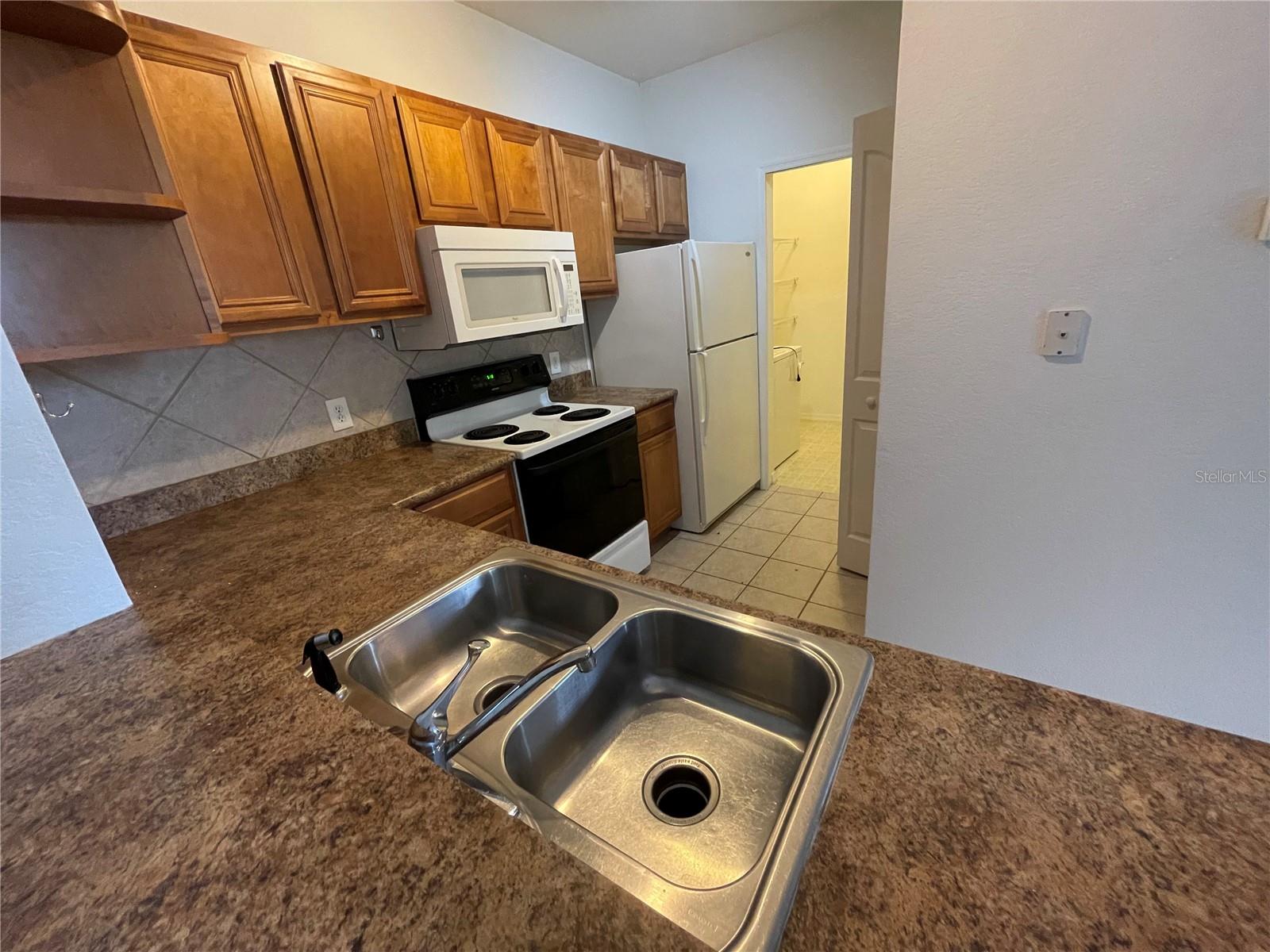 6177 METROWEST BLVD #203, ORLANDO, FL, 32835