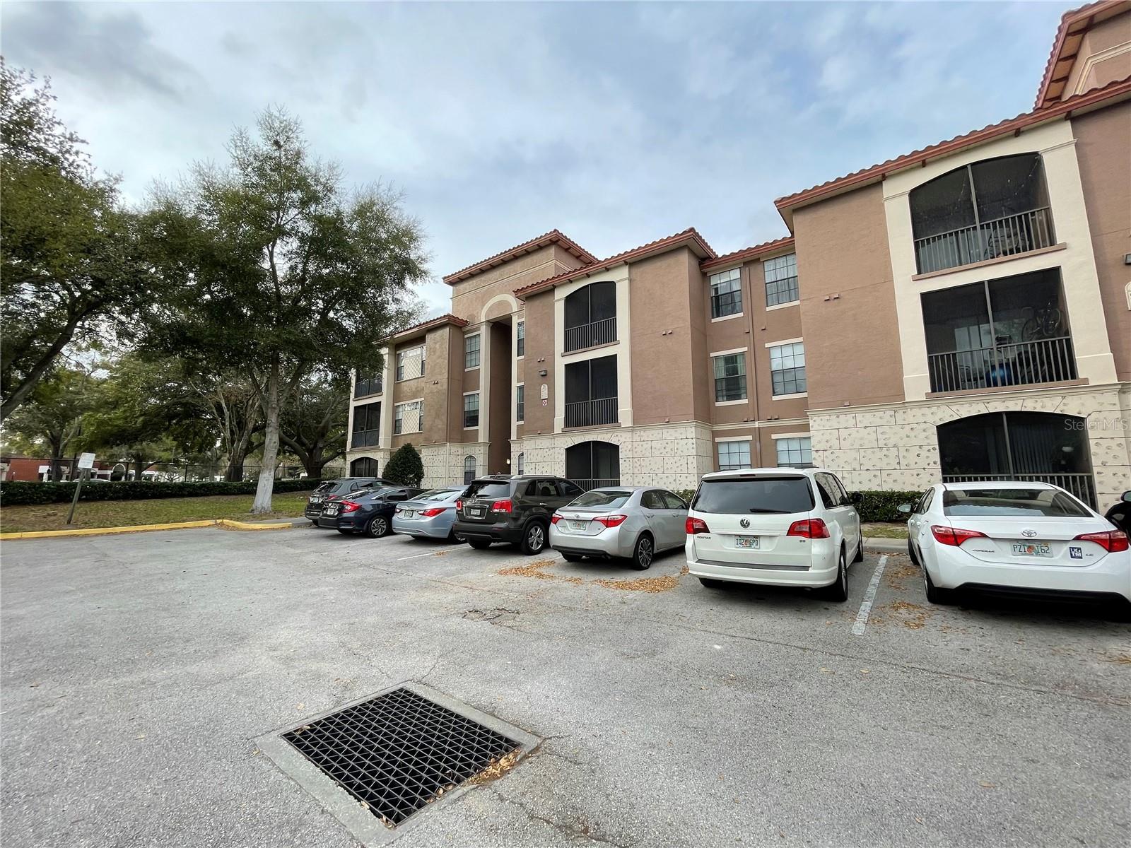 6177 METROWEST BLVD #203, ORLANDO, FL, 32835