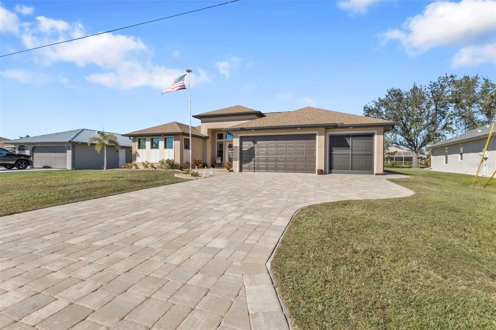 143 URUGUAY DR, PUNTA GORDA, FL, 33983