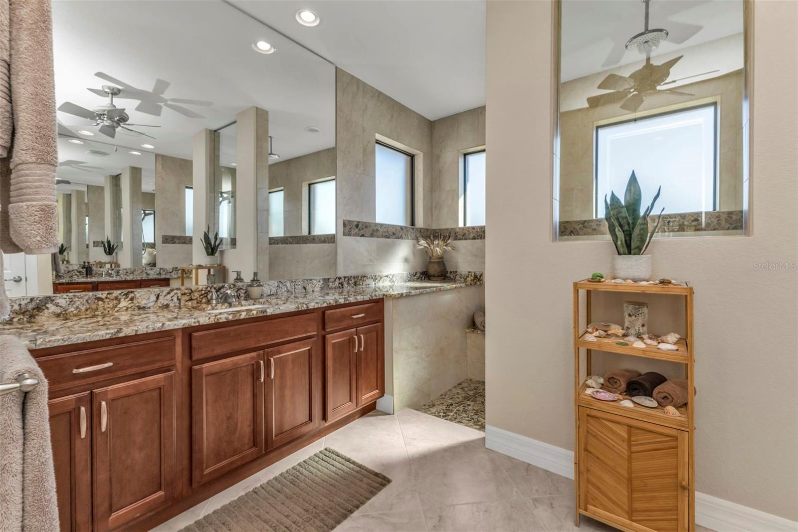 143 URUGUAY DR, PUNTA GORDA, FL, 33983