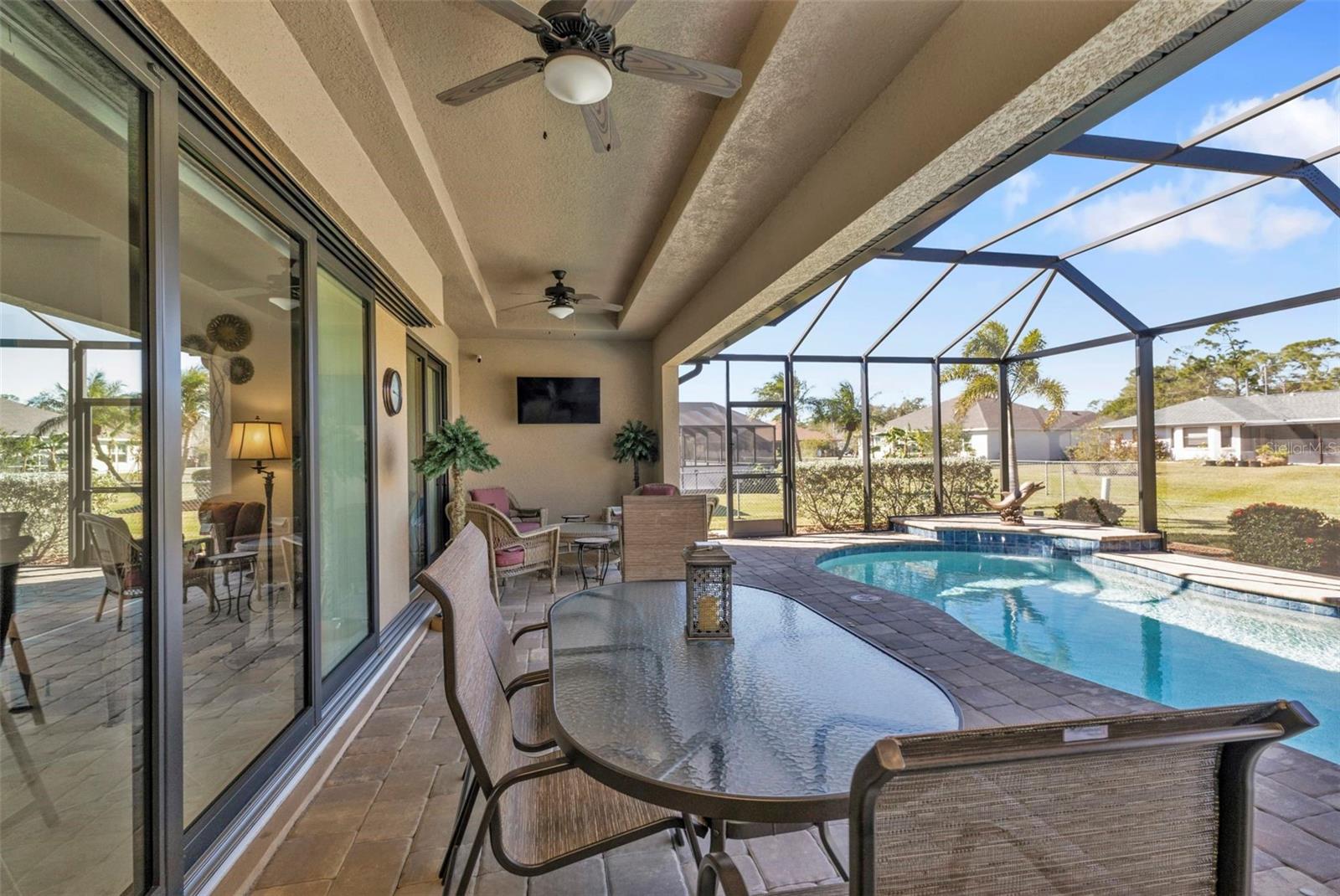 143 URUGUAY DR, PUNTA GORDA, FL, 33983