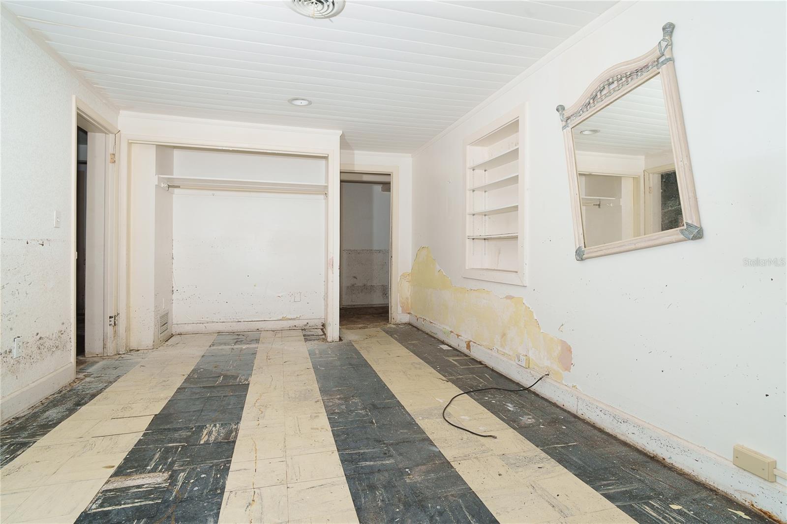 860 KNIGHTS LN, ENGLEWOOD, FL, 34223