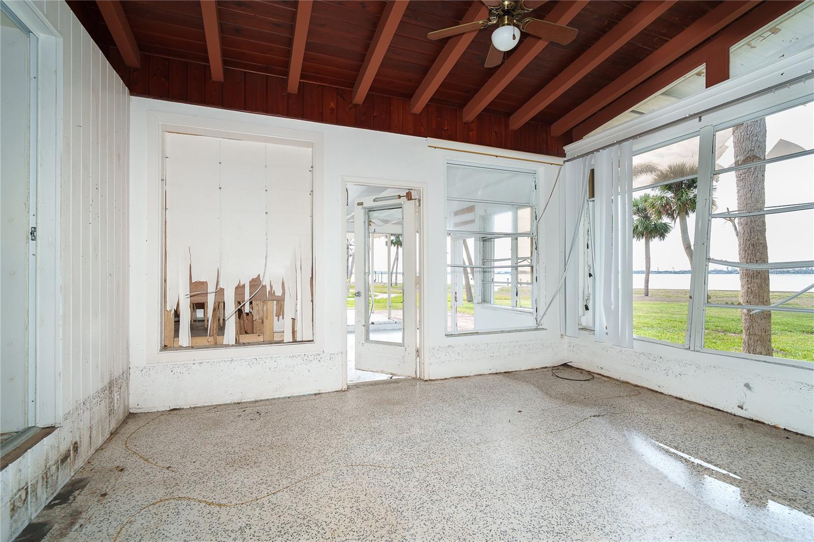 860 KNIGHTS LN, ENGLEWOOD, FL, 34223