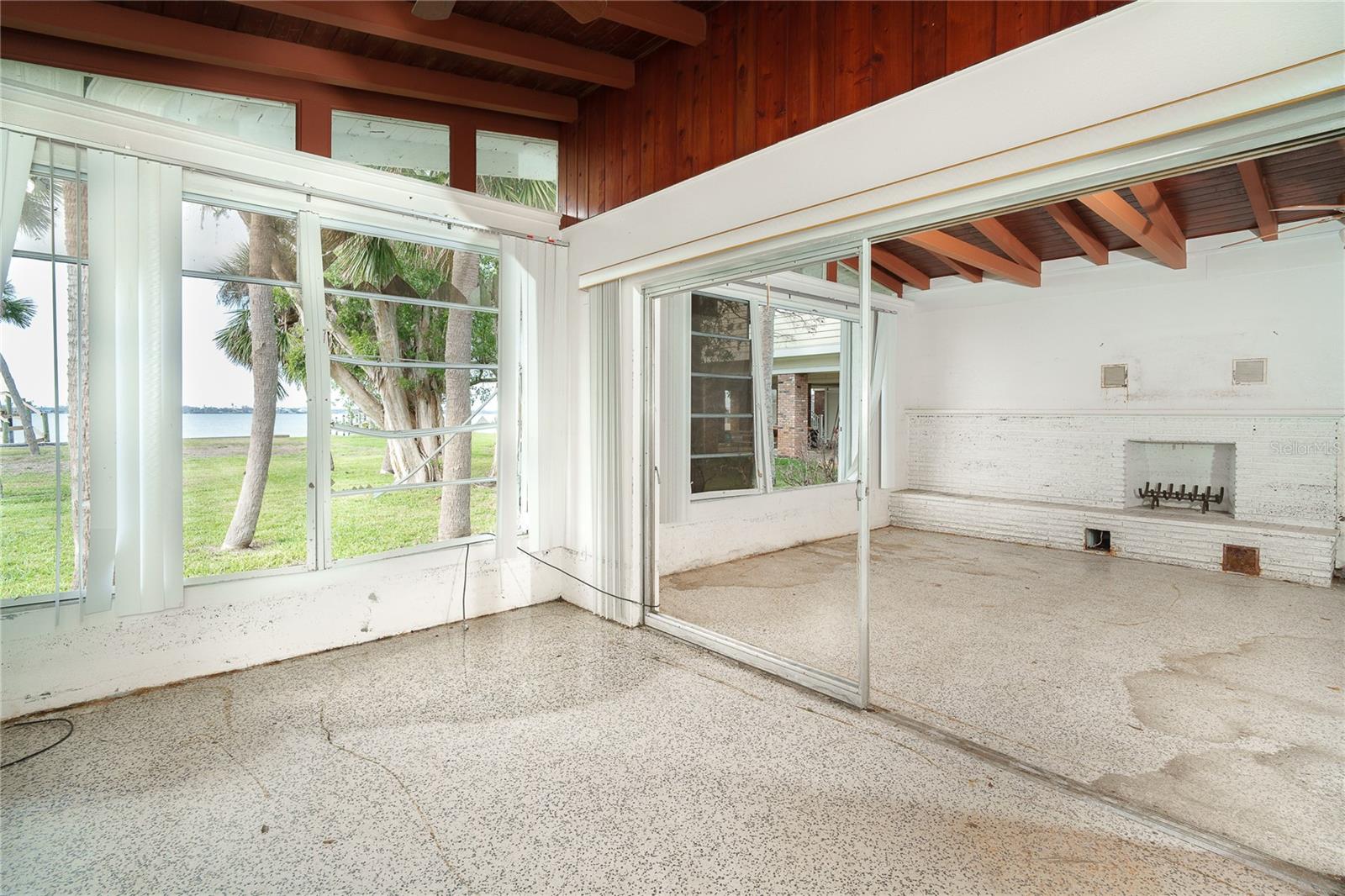 860 KNIGHTS LN, ENGLEWOOD, FL, 34223