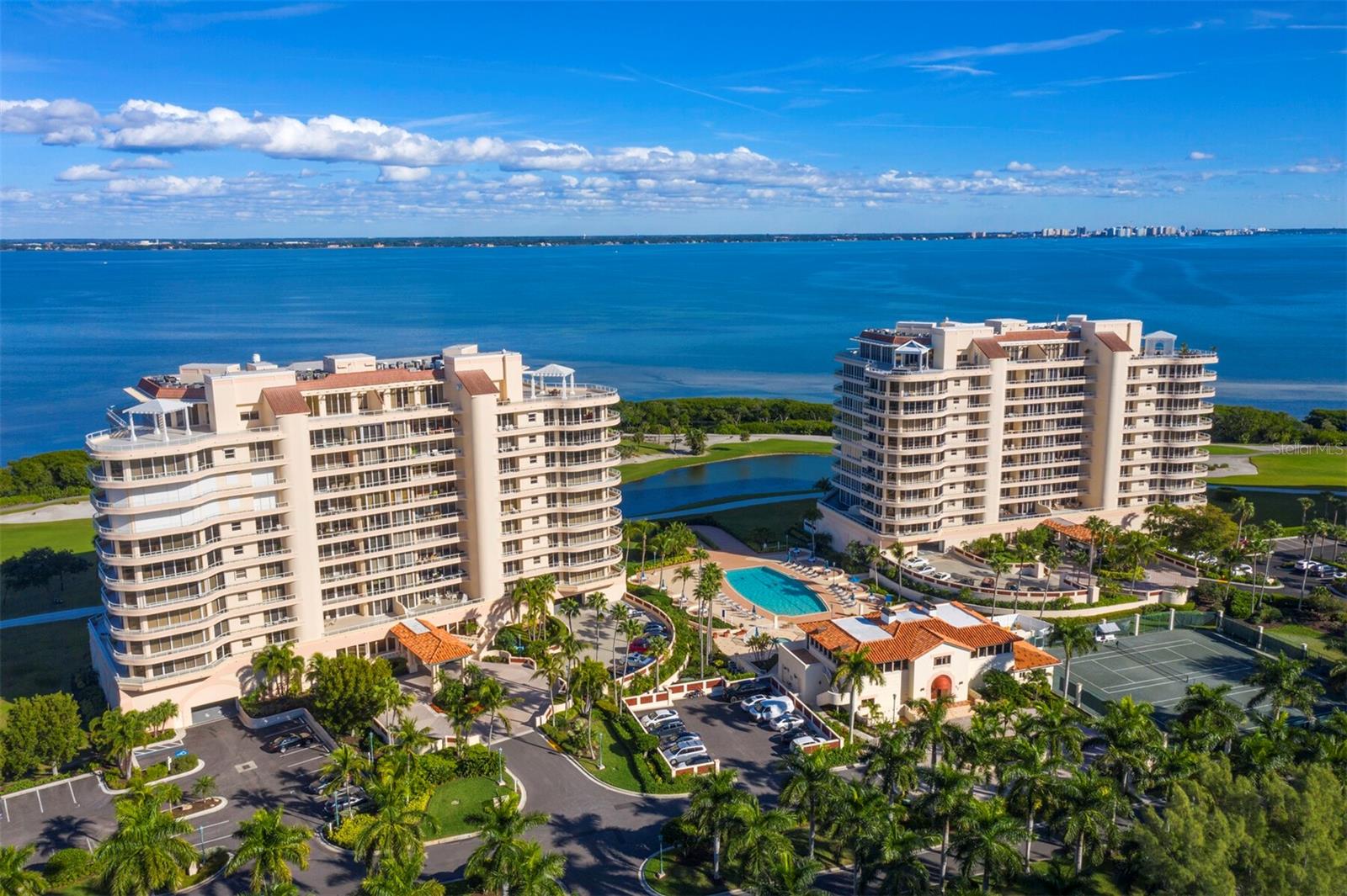 3060 GRAND BAY BLVD #113, LONGBOAT KEY, FL, 34228