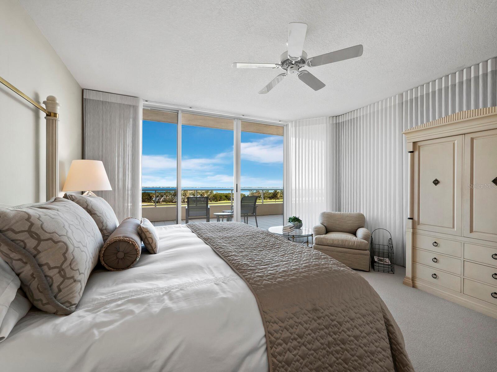 3060 GRAND BAY BLVD #113, LONGBOAT KEY, FL, 34228