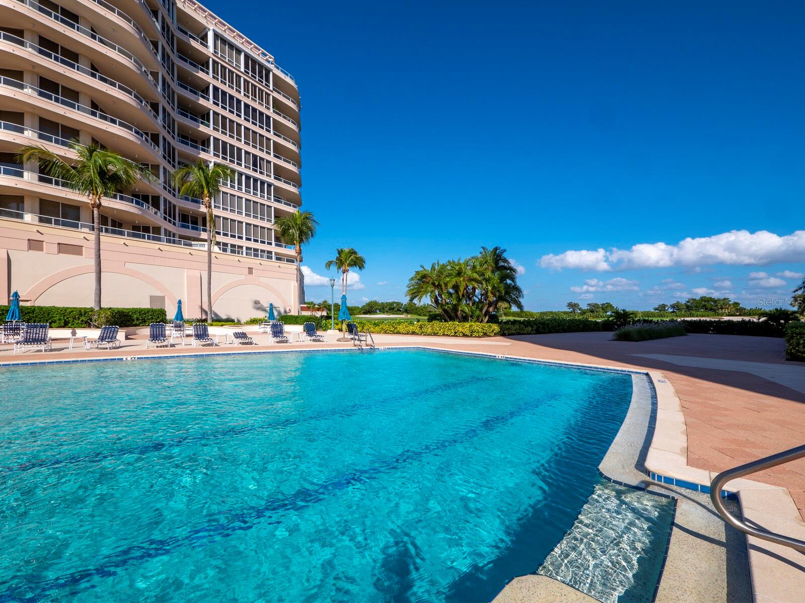 3060 GRAND BAY BLVD #113, LONGBOAT KEY, FL, 34228