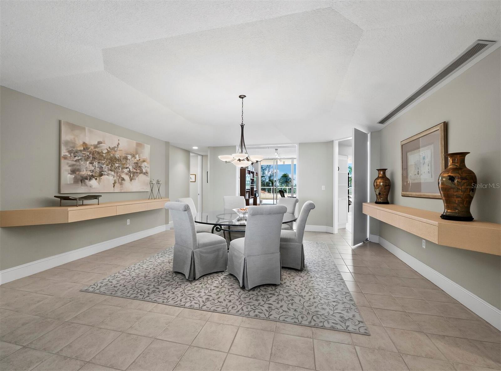 3060 GRAND BAY BLVD #113, LONGBOAT KEY, FL, 34228
