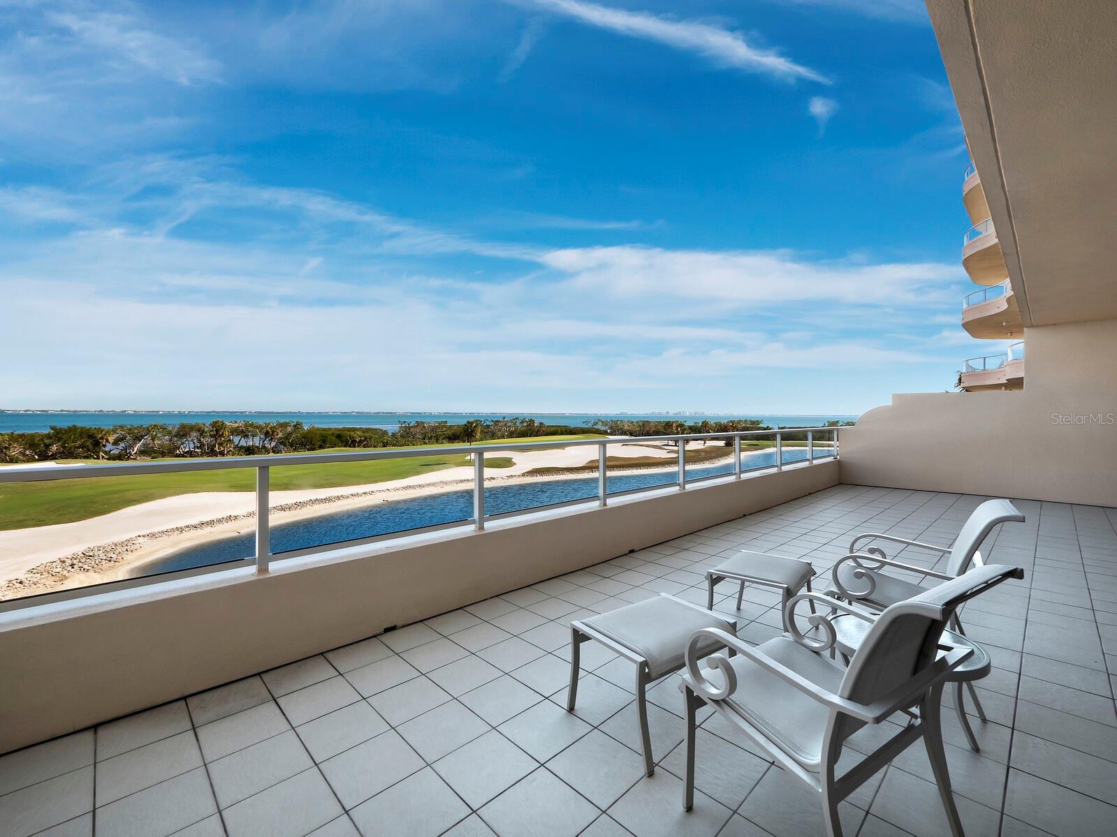 3060 GRAND BAY BLVD #113, LONGBOAT KEY, FL, 34228