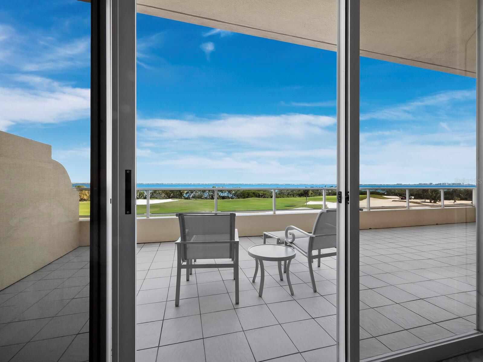 3060 GRAND BAY BLVD #113, LONGBOAT KEY, FL, 34228