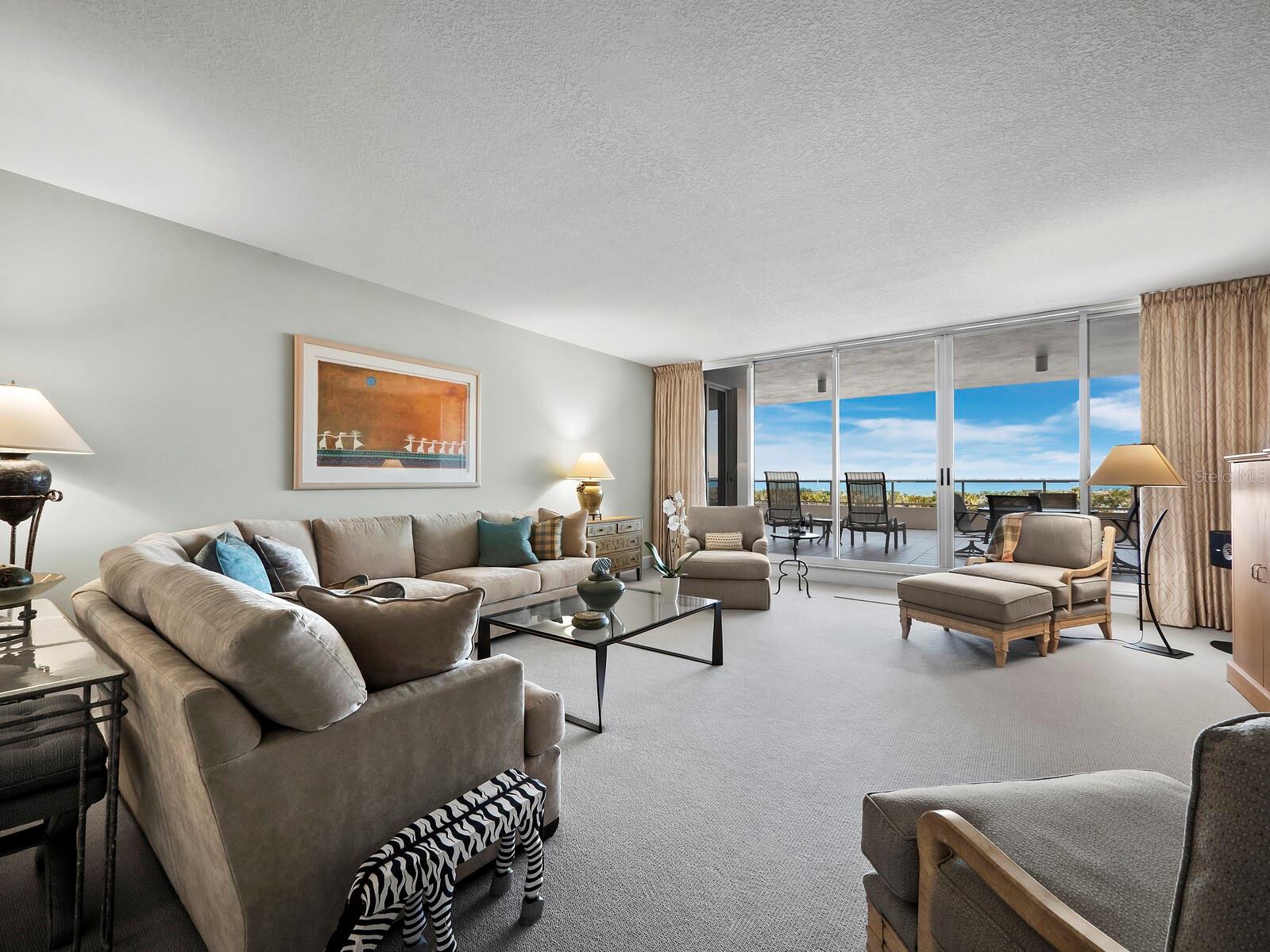 3060 GRAND BAY BLVD #113, LONGBOAT KEY, FL, 34228