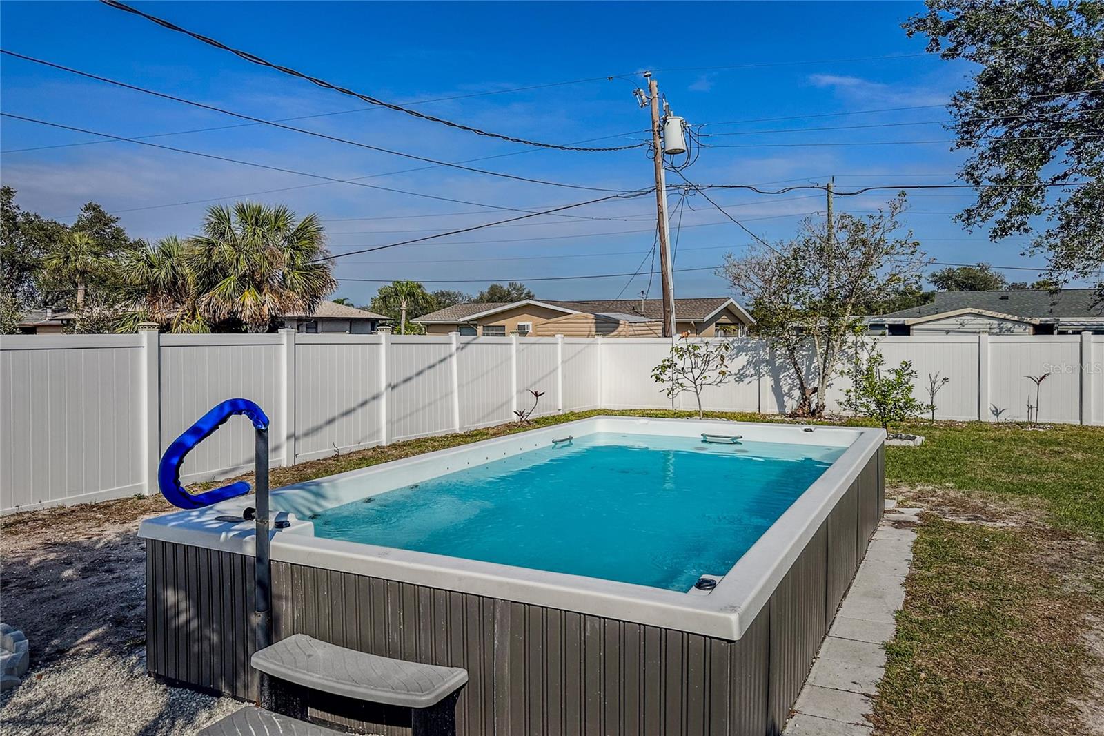 1236 FLEETWOOD DR NW, PORT CHARLOTTE, FL, 33948