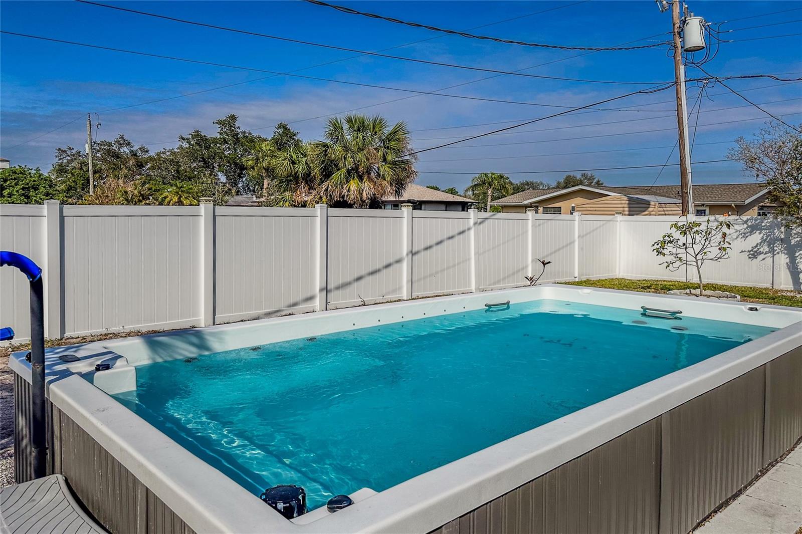 1236 FLEETWOOD DR NW, PORT CHARLOTTE, FL, 33948