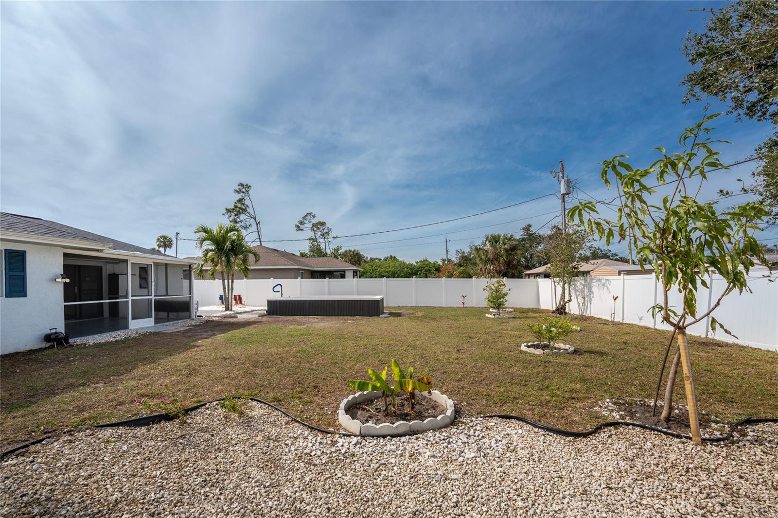 1236 FLEETWOOD DR NW, PORT CHARLOTTE, FL, 33948