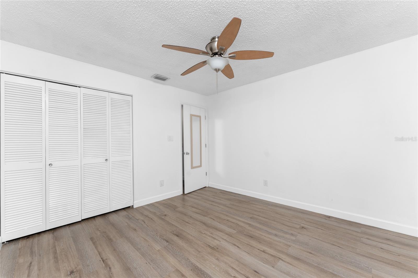 1236 FLEETWOOD DR NW, PORT CHARLOTTE, FL, 33948