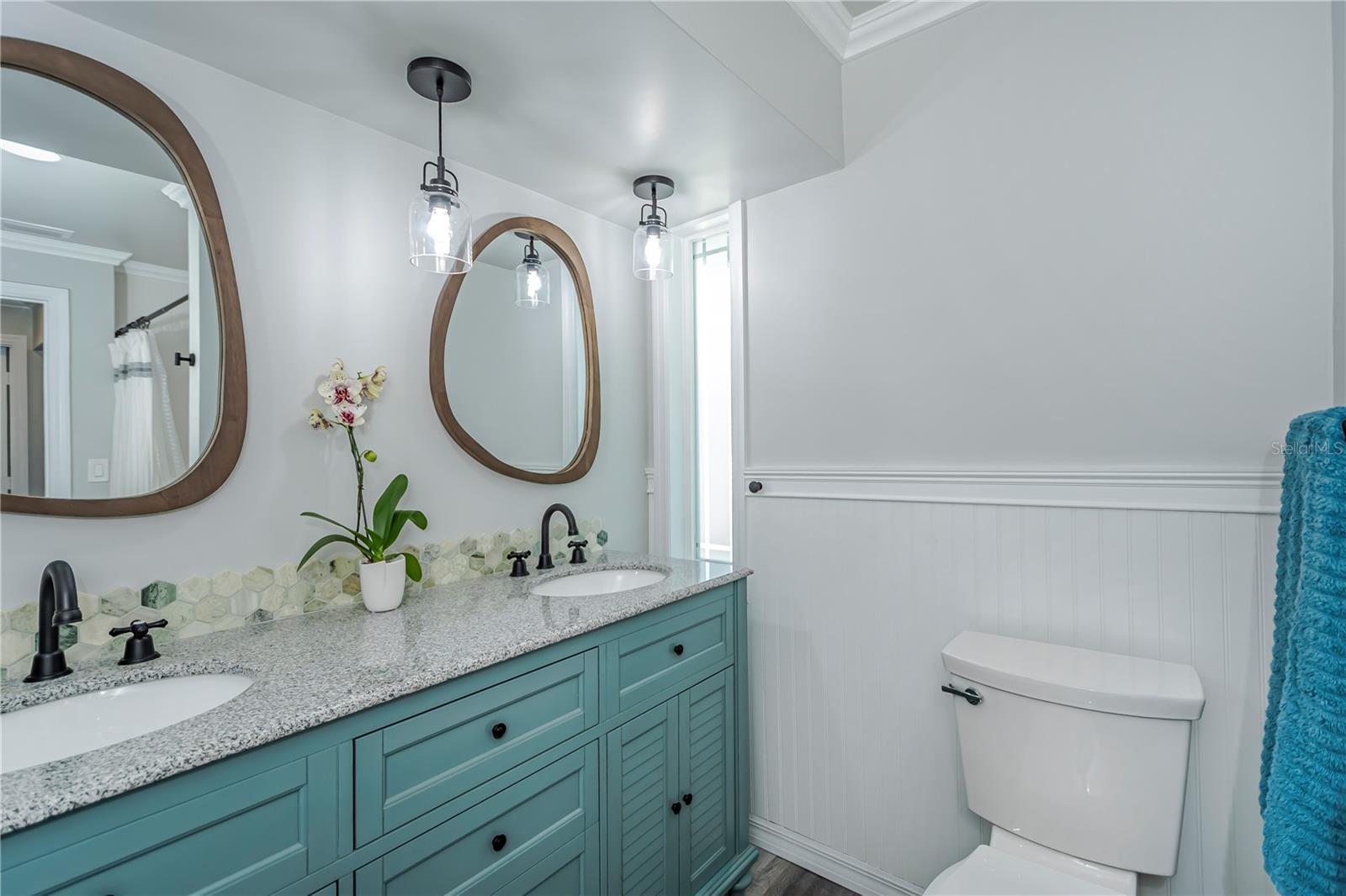 62 W NORTH SHORE AVE, NORTH FORT MYERS, FL, 33903