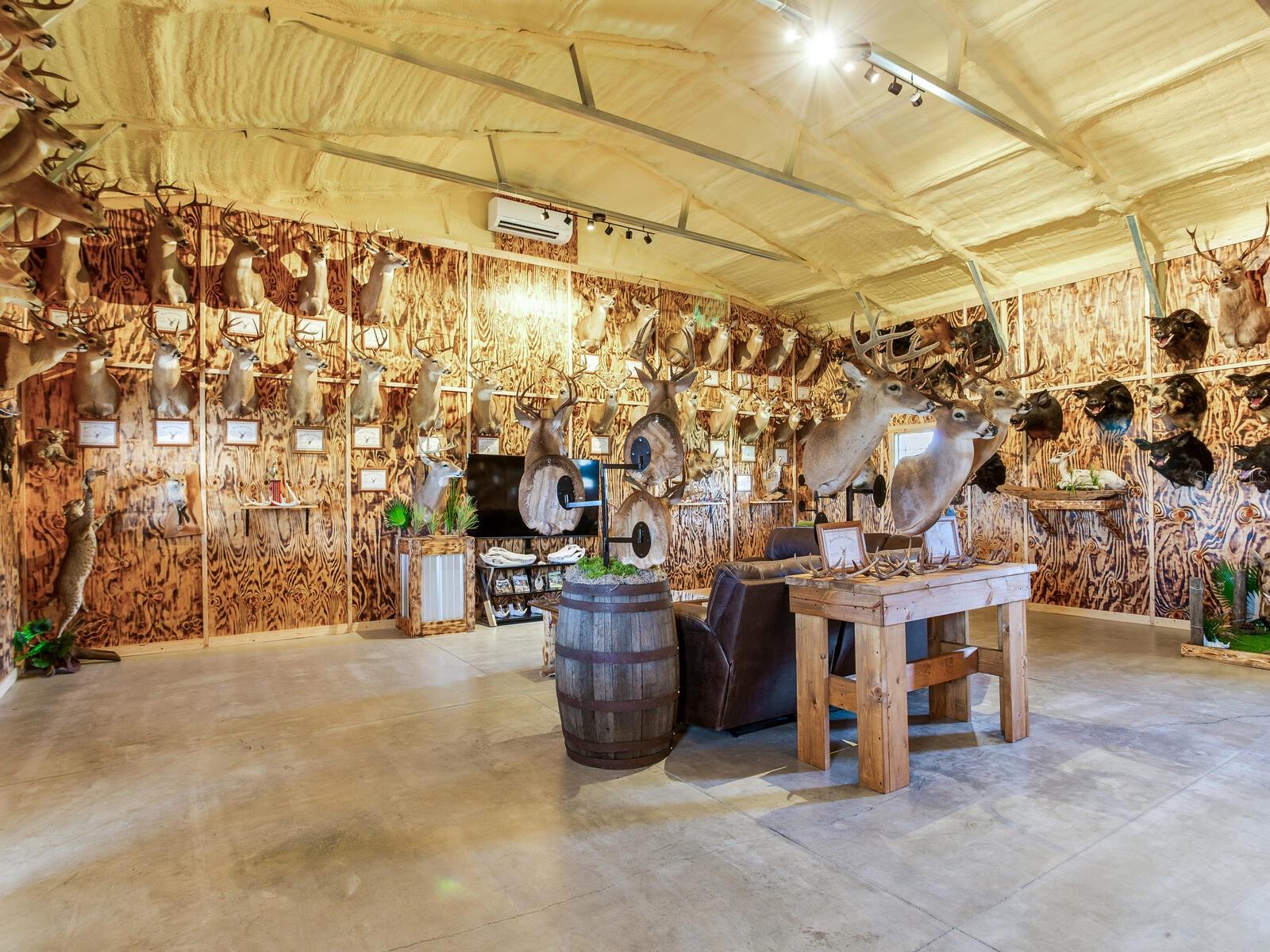 11312 COLDING RD, WIMAUMA, FL, 33598