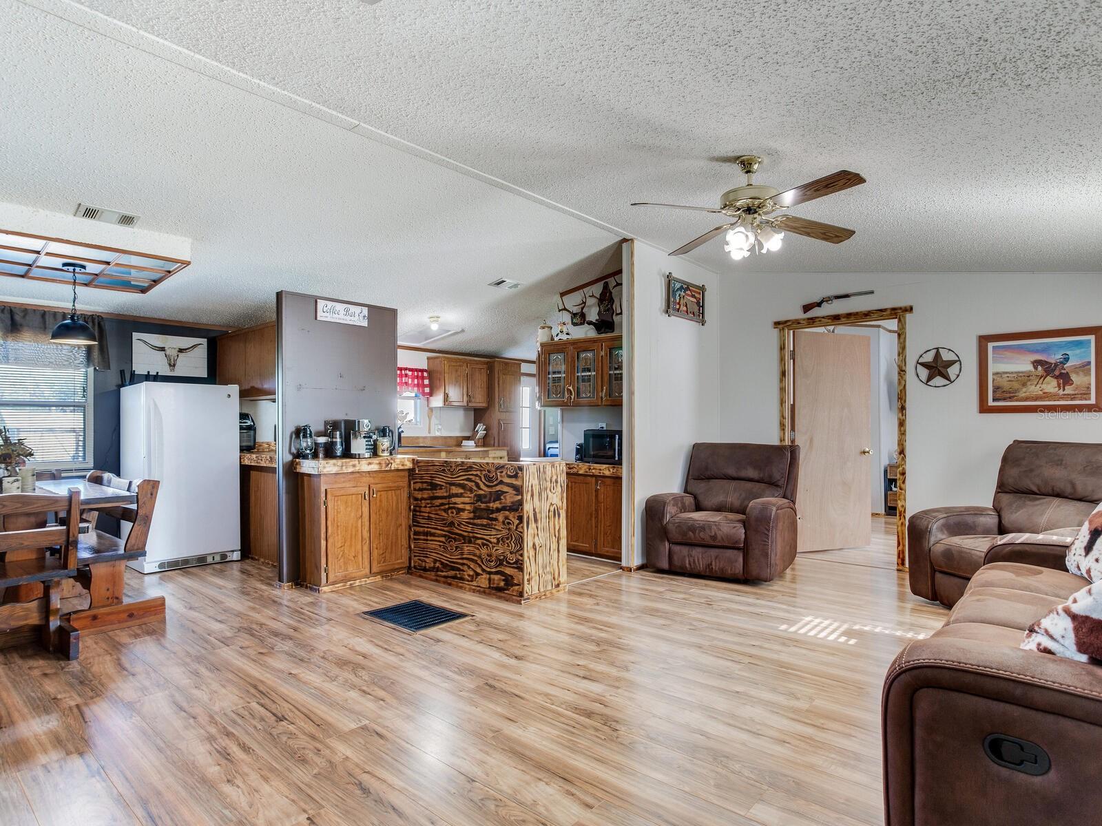 11312 COLDING RD, WIMAUMA, FL, 33598