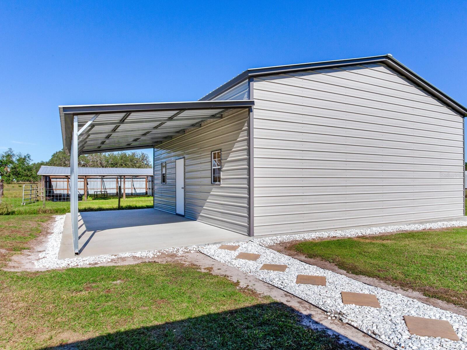 11312 COLDING RD, WIMAUMA, FL, 33598