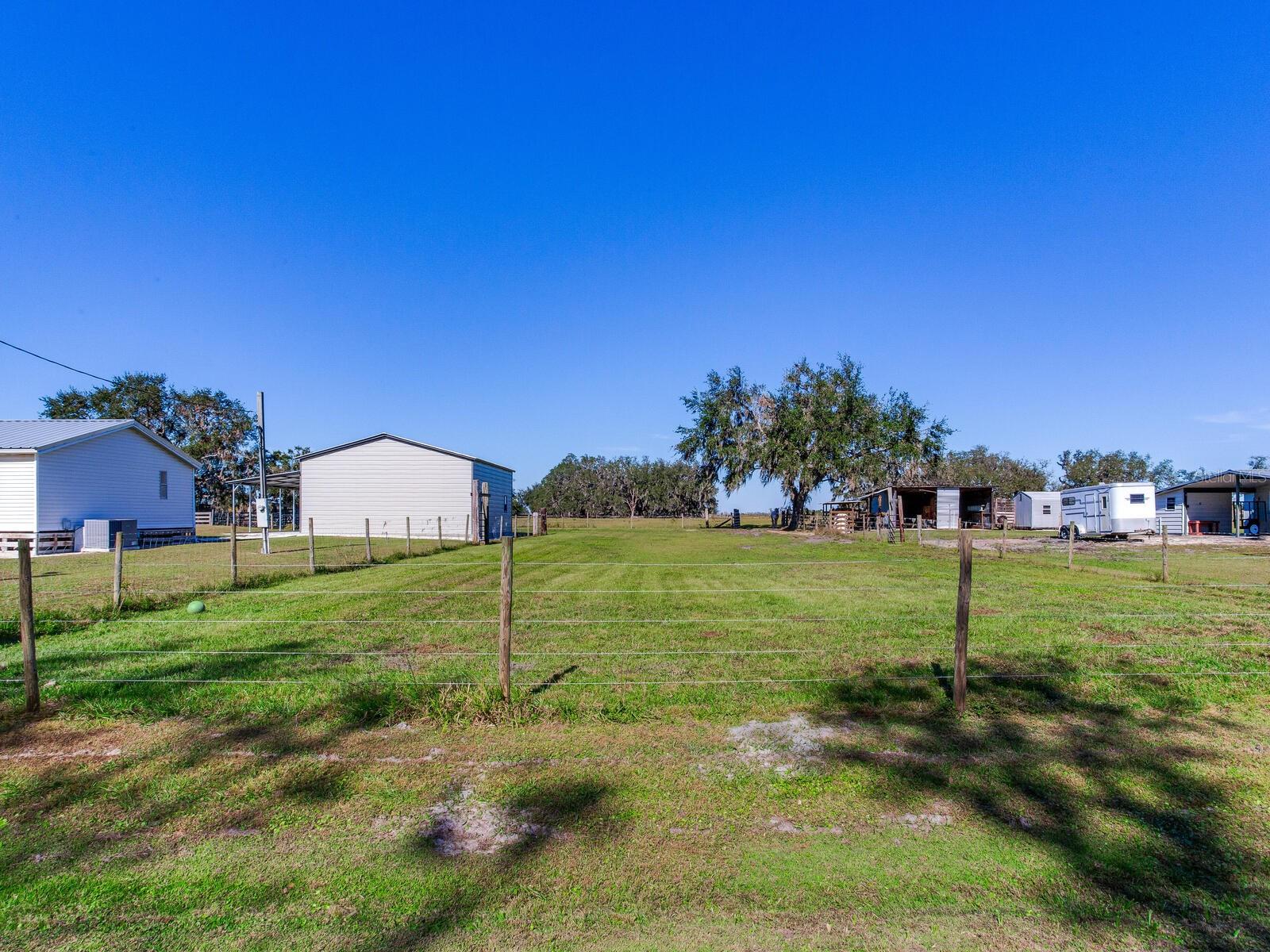 11312 COLDING RD, WIMAUMA, FL, 33598