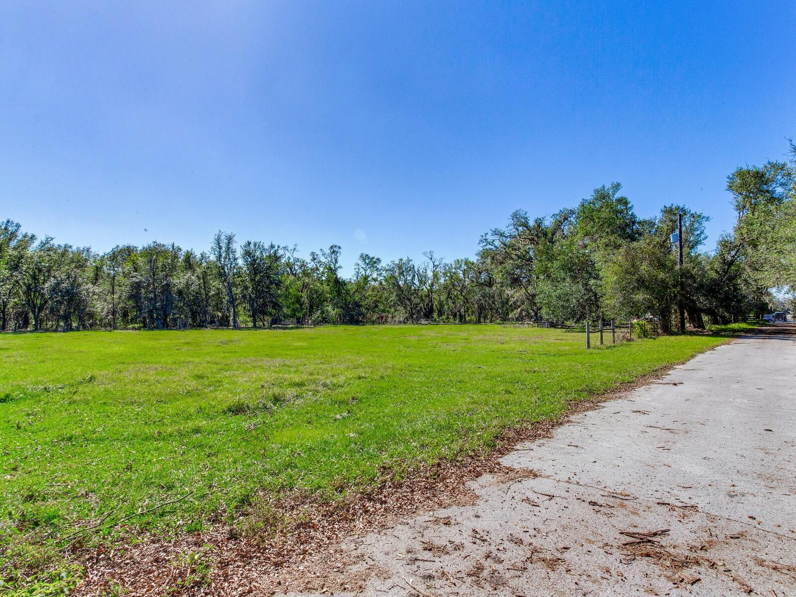 11312 COLDING RD, WIMAUMA, FL, 33598
