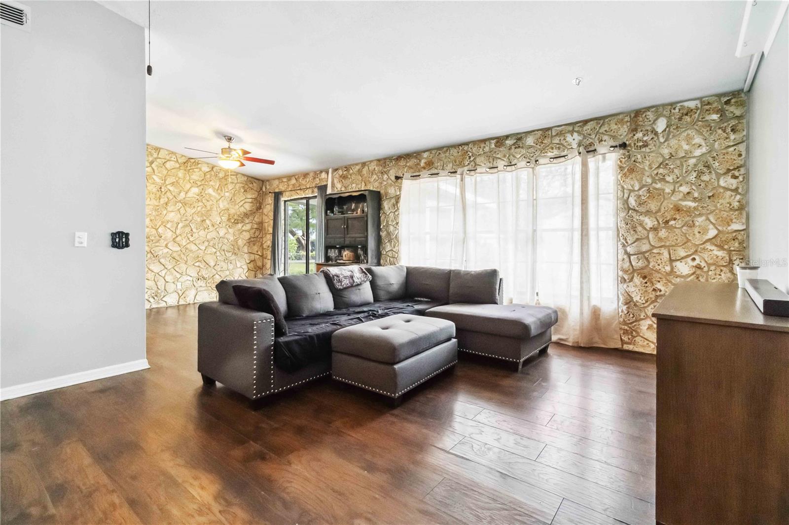 1429 ROYAL PALM DR, EDGEWATER, FL, 32132