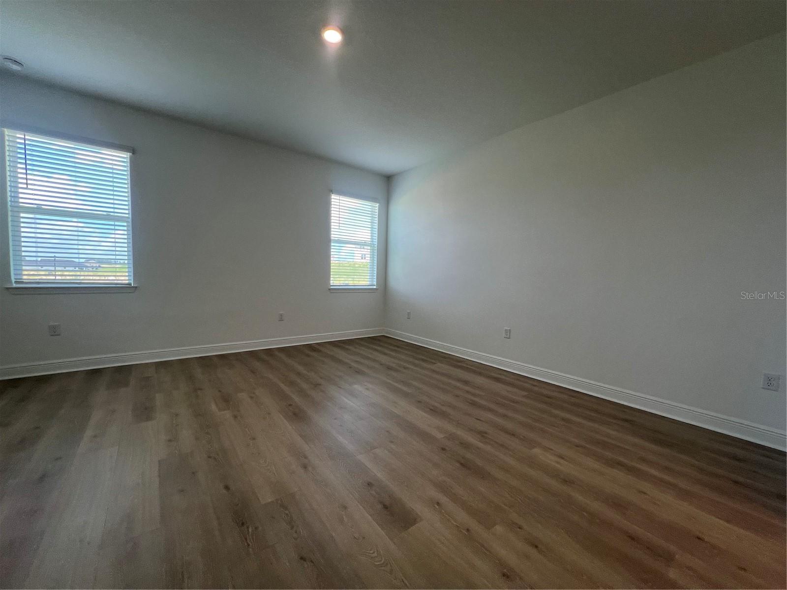 2137 SUNSHINE PEAK DR, MINNEOLA, FL, 34715