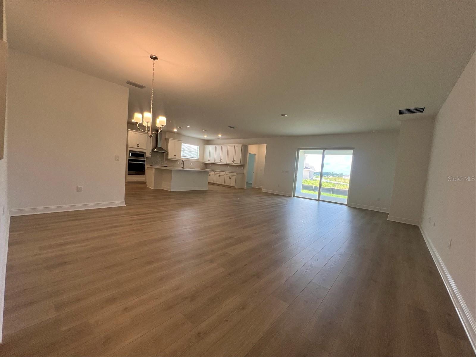 2137 SUNSHINE PEAK DR, MINNEOLA, FL, 34715