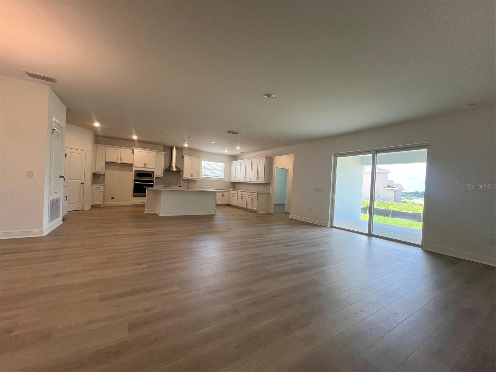 2137 SUNSHINE PEAK DR, MINNEOLA, FL, 34715