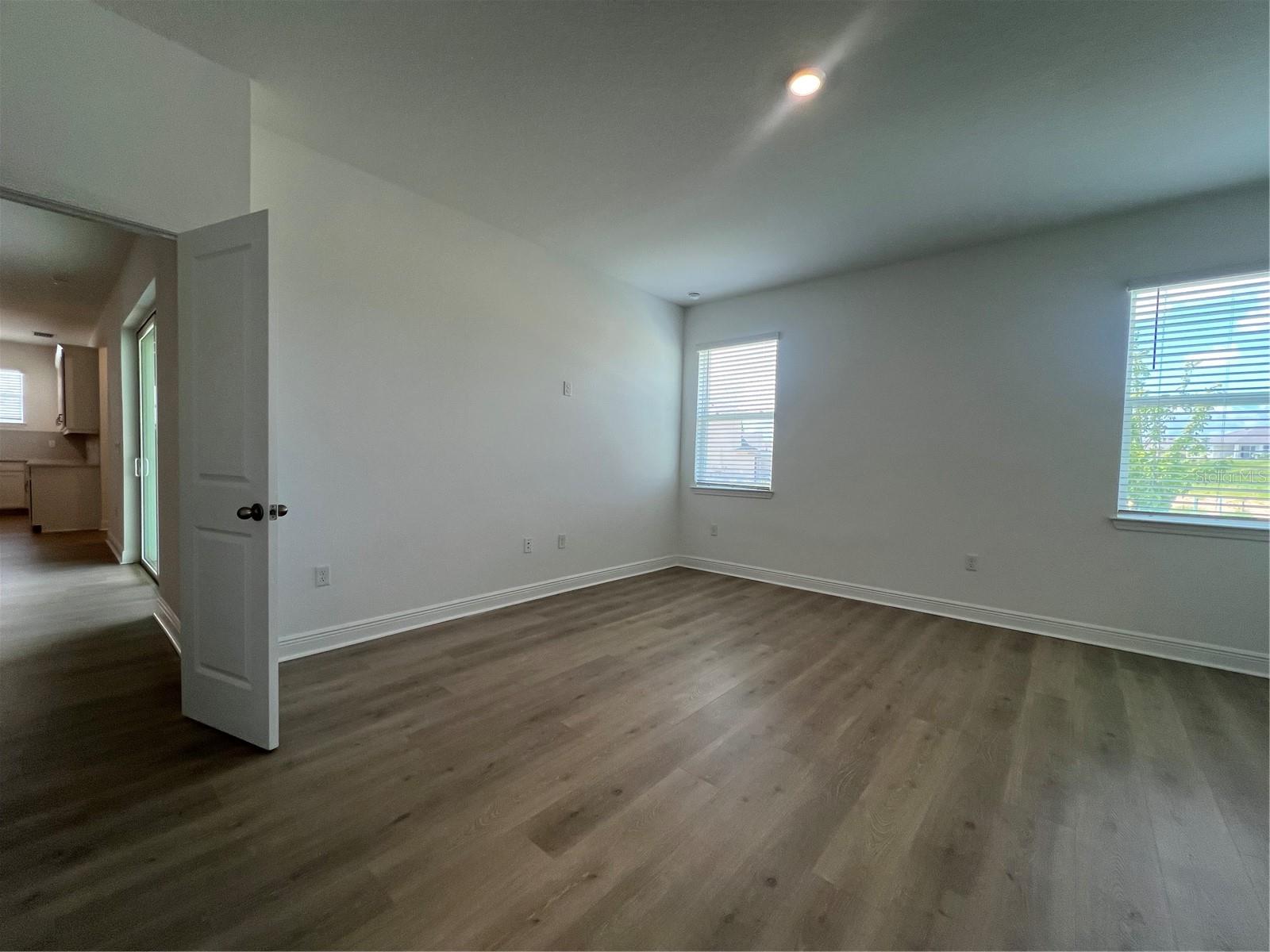 2137 SUNSHINE PEAK DR, MINNEOLA, FL, 34715