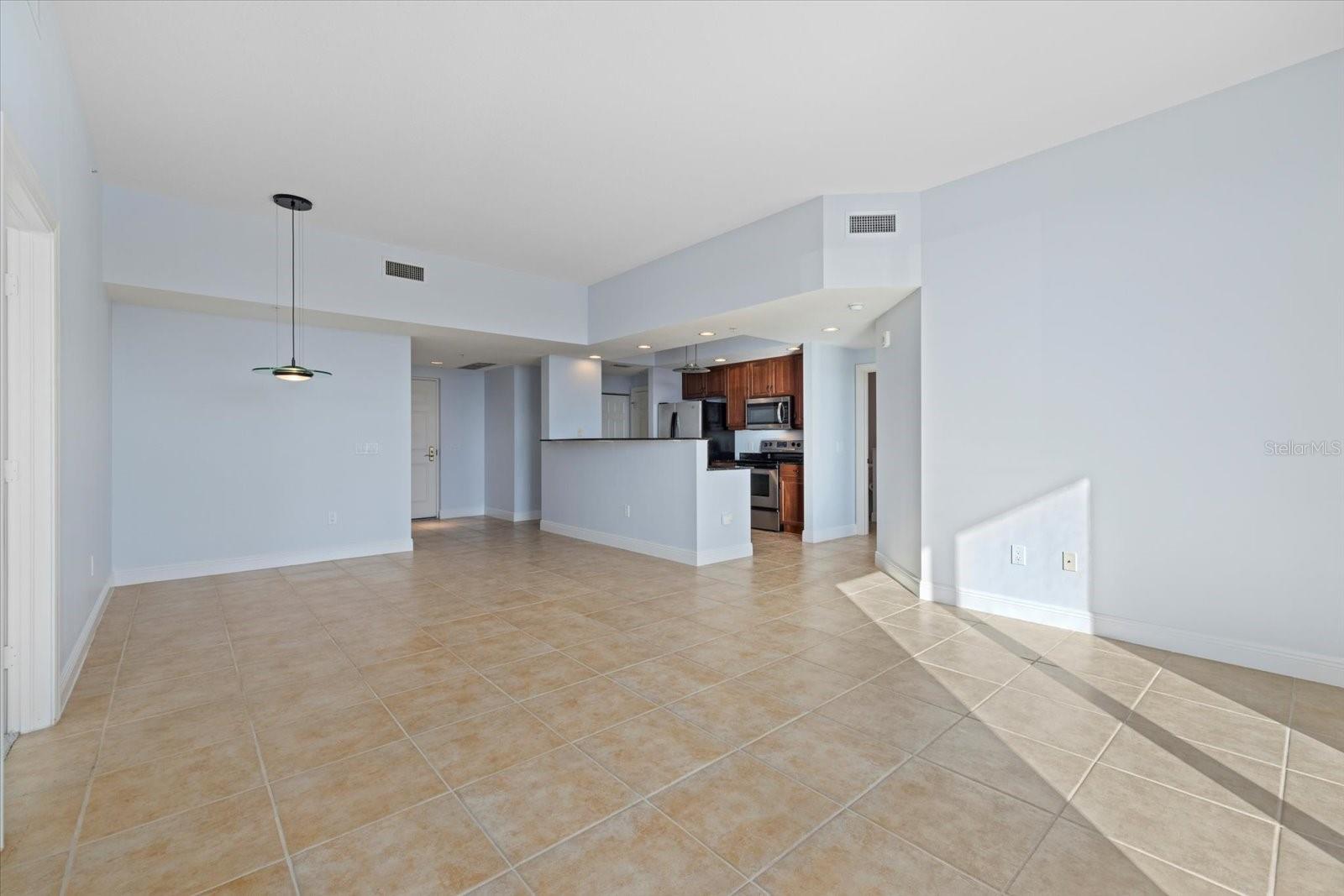800 N TAMIAMI TRL #1502, SARASOTA, FL, 34236